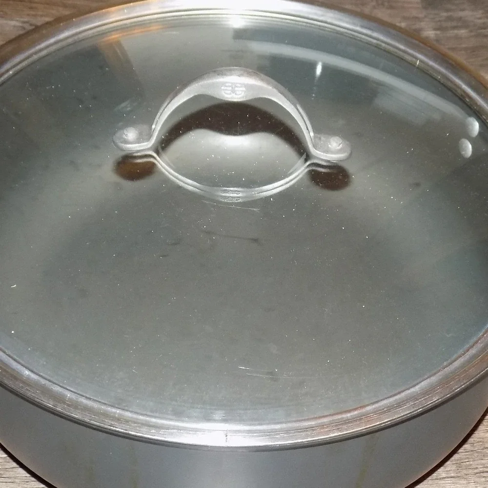 Calphalon 12 Inch Everyday Pan Nonstick Hard Anodized Grey Good With Lid